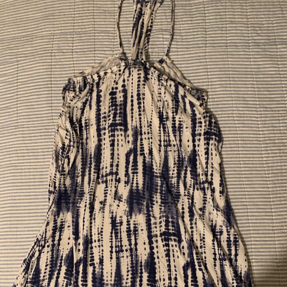 Jessica Simpson beach cover up - Picture 3 of 3